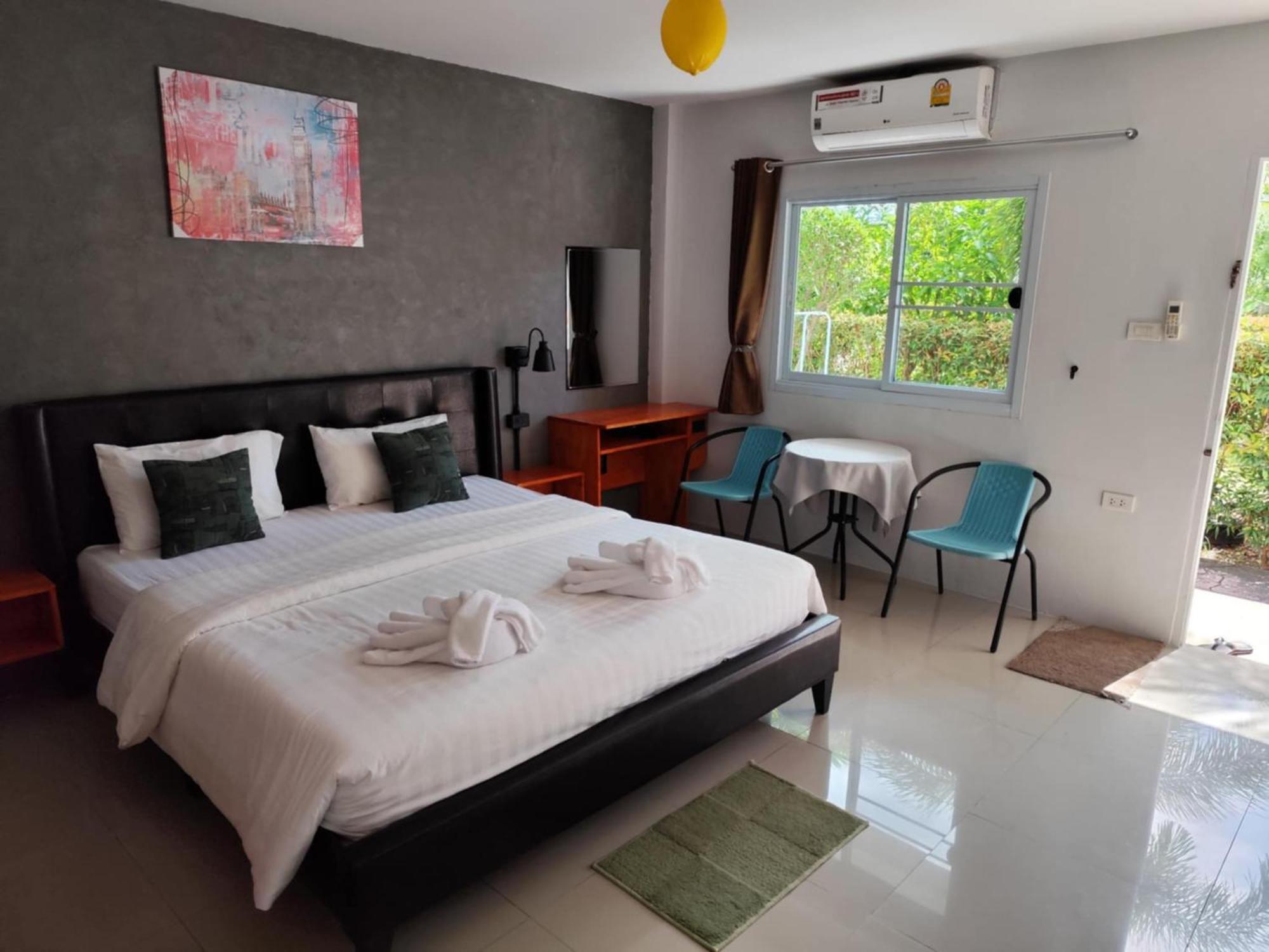 Апартаменты Bangtao Mango House (Adults Only) Пляж Банг Тао Экстерьер фото